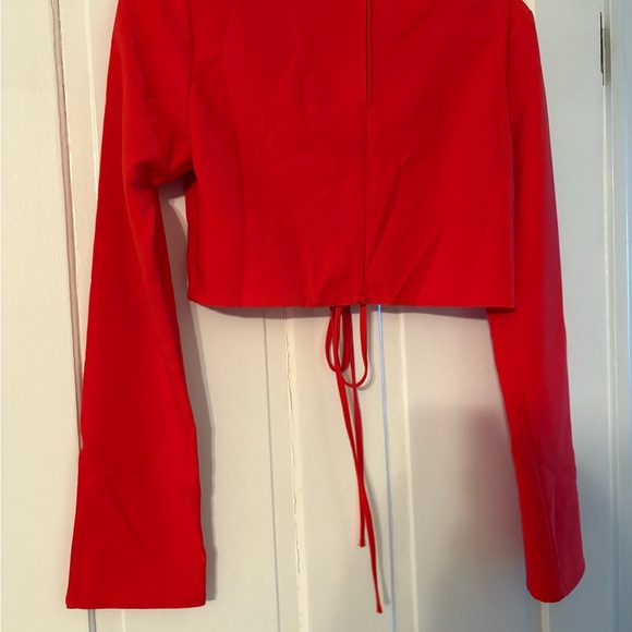 Red Long Sleeve Ruched Top - Picture 6 of 6